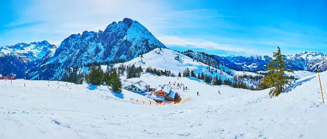 Víkendové lyžování – Dachstein West a Krippenstein