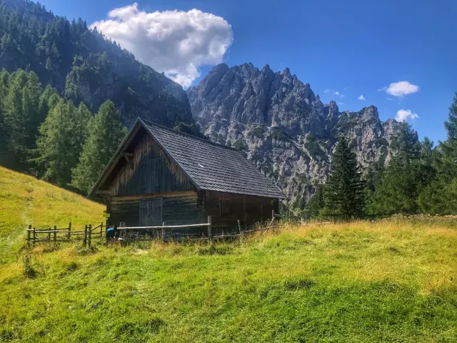 Horské chaloupky na Dolomitensteig, Totes Gebirge