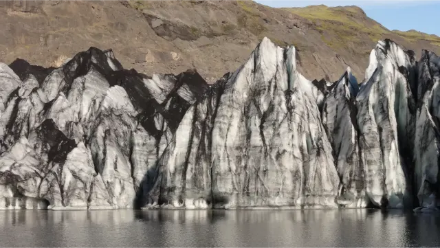 Sólheimajökull, Island, země ohně, ledu a vodopádů
