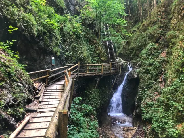 Soutěska Dr.-Vogelgesang, Totes Gebirge