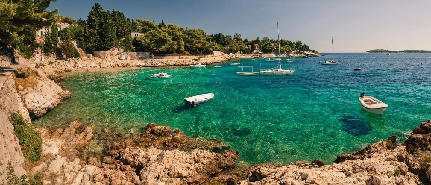 Hvar, Chorvatsko, nejhezčí ostrovy na kole a na lodi