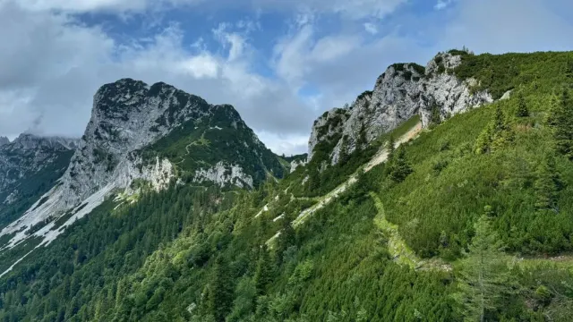 Turistický přechod NP Gesäuse a Hochtoru
