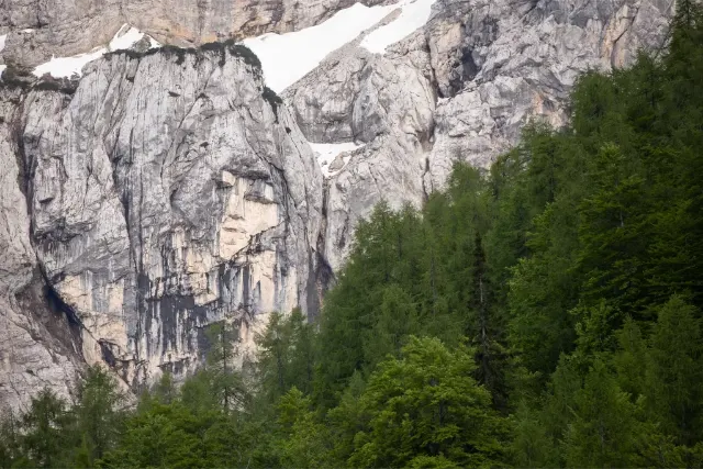 Pohanská panna Ajdovska deklica, Slovinsko